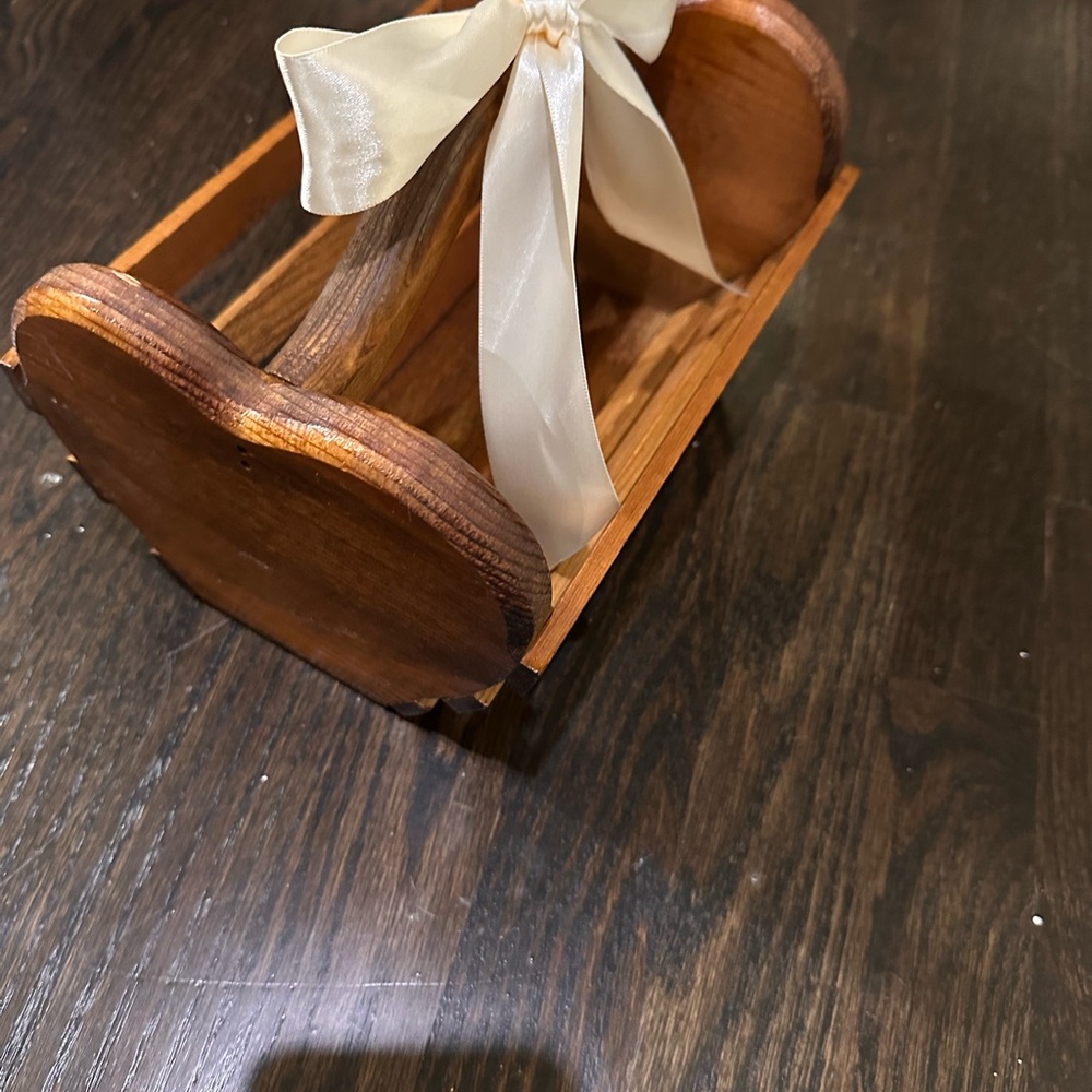 Vintage Wooden Heart Basket Storage Guest Desk Office catch-all kitchen - Picture 3 of 11